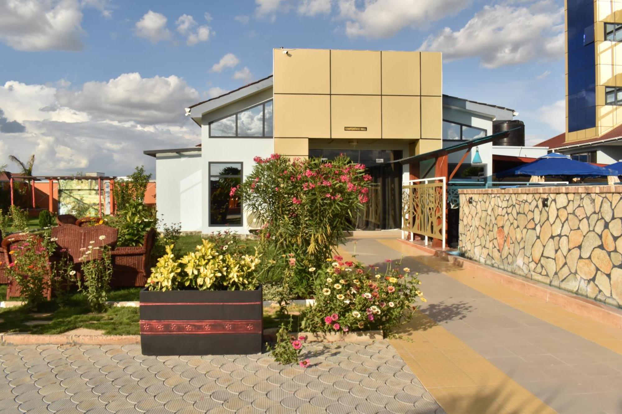 Brand Hotel Dodoma Exterior foto